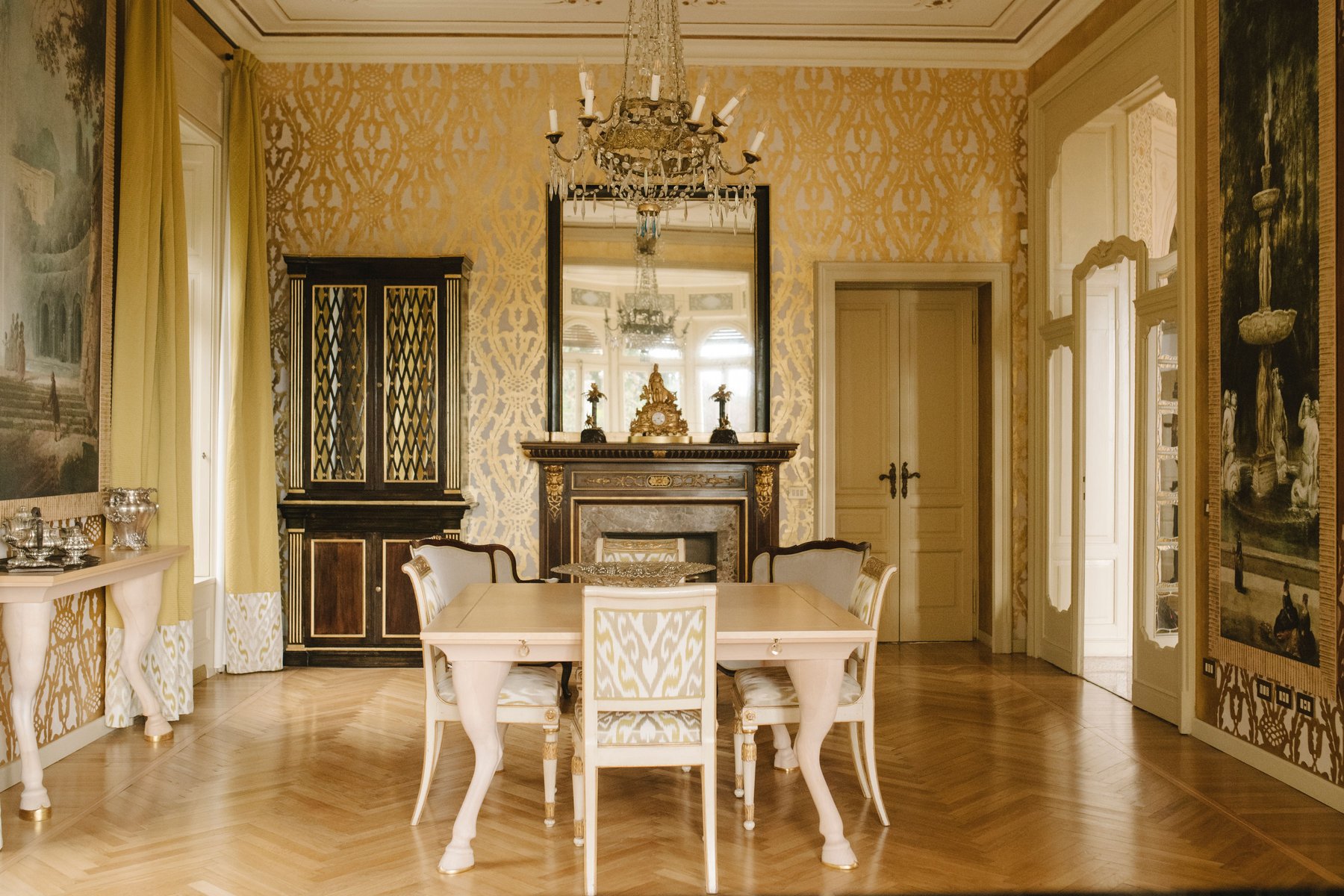 La sala dorata
